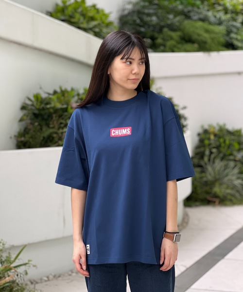 CHUMS(チャムス)の「【CHUMS】Oversized Mini CHUMS Logo T-Shirt(Tシャツ/カットソー・メンズ・ネイビー/サックスブルー/ホワイト/ホワイト×ネイビー・LARGE/X-LARGE/MEDIUM)」の3枚目の写真