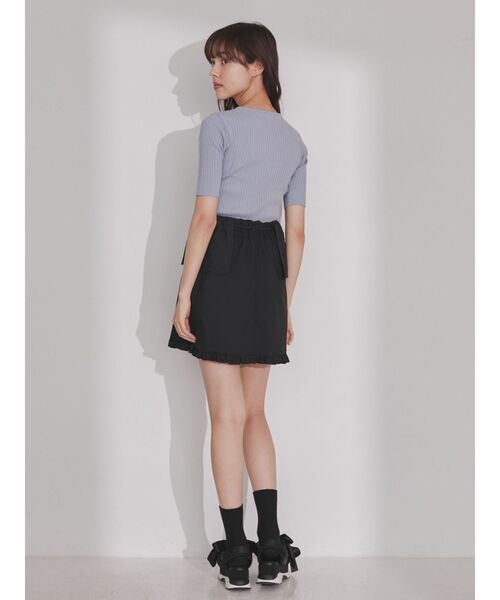 merry jenny（メリージェニー）の「カットアウトフリルニットtops（ニット/セーター・レディース・ブラック/ブルー/アイボリー・FREE）」の6枚目の写真