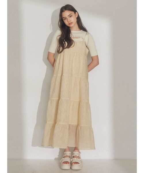 merry jenny（メリージェニー）の「カットアウトフリルニットtops（ニット/セーター・レディース・ブラック/ブルー/アイボリー・FREE）」の9枚目の写真