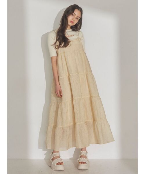 merry jenny（メリージェニー）の「カットアウトフリルニットtops（ニット/セーター・レディース・ブラック/ブルー/アイボリー・FREE）」の5枚目の写真