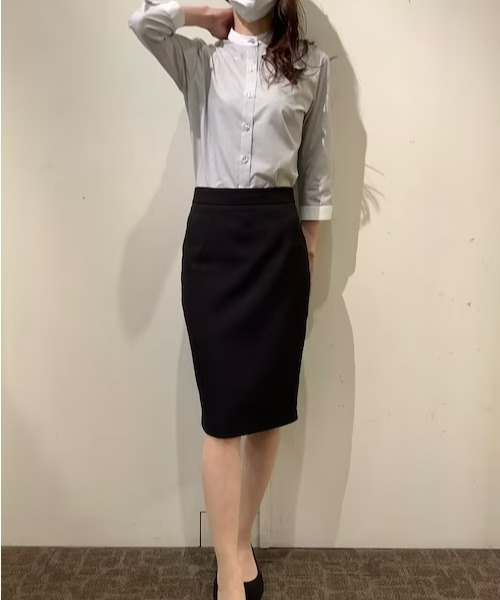 TOKYO SHIRTS(トウキョウシャツ)の「形態安定ノーアイロン スタンド衿 七分袖ビジネスワイシャツ(ビジネスシャツ・レディース・グレー・LL/S/M/L/XL)」の9枚目の写真