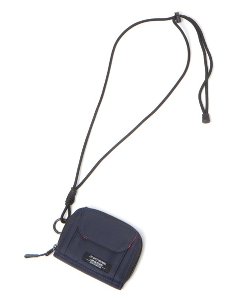 BAYFLOW(ベイフロー)の「ツイルフラップネックケース(財布・メンズ・ブラック/ネイビー・FREE)」の8枚目の写真