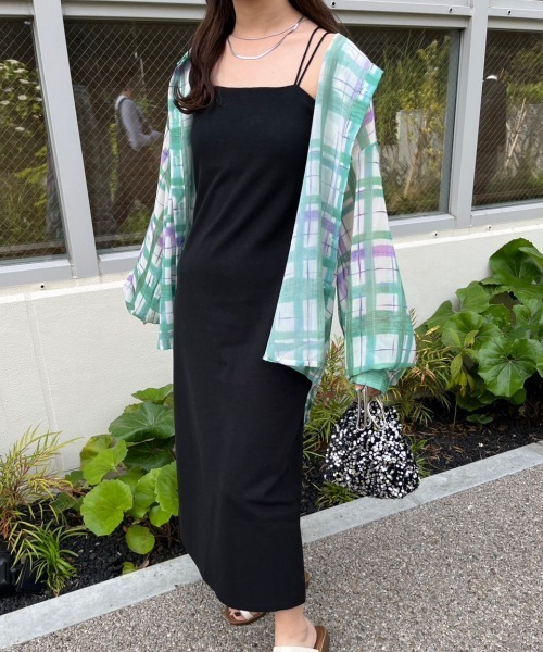 nemne store（ネンネストア）の「【低身長用サイズあり】カップ付きキャミワンピース（ワンピース・レディース・アイボリー/オートミール/ブラック・MEDIUM/SMALL）」の3枚目の写真