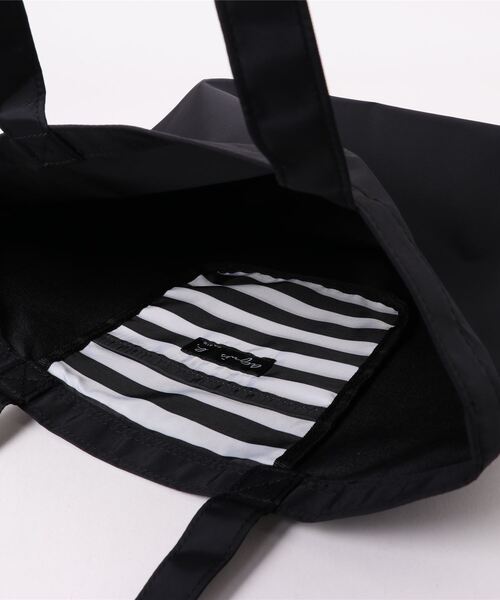 agnes b.(アニエスベー)の「AC12 E BAG ロゴトートバッグ(トートバッグ・キッズ・ブラック・FREE)」の6枚目の写真