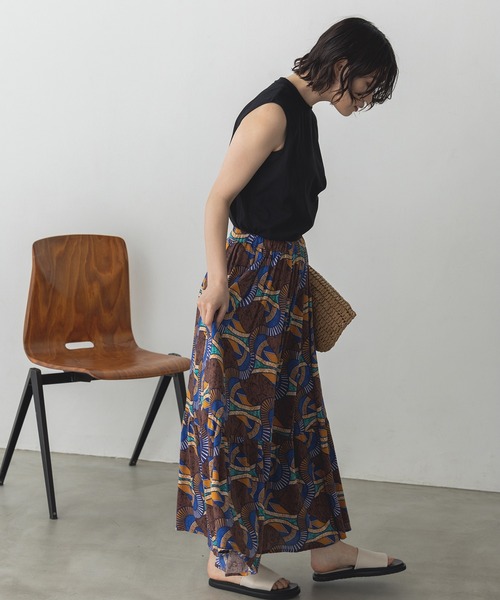 lil nina(リルニーナ)の「レーヨン アフリカン柄 ギャザーフレアスカート(スカート・レディース・ブラウン/グリーン/ピンク・FREE)」の4枚目の写真