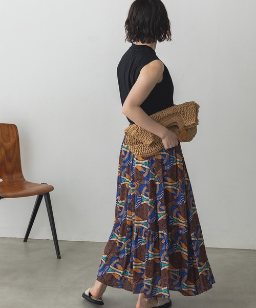 lil nina(リルニーナ)の「レーヨン アフリカン柄 ギャザーフレアスカート(スカート・レディース・ブラウン/グリーン/ピンク・FREE)」の5枚目の写真