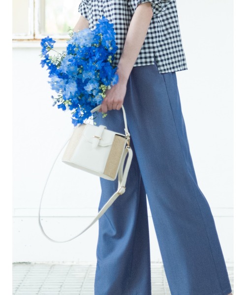 Te chichi TERRASSE（テチチテラス）の「雑材切替ハンドバッグ（ハンドバッグ・レディース・ブラック/オフホワイト・F）」の9枚目の写真