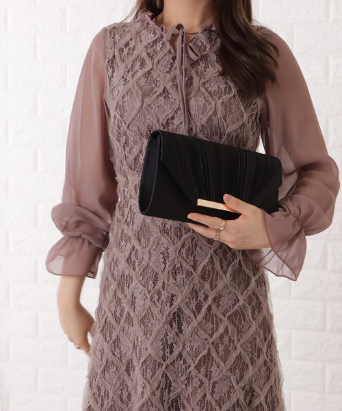 Lace Ladies(レースレディース)の「チェーン付き2WAYスクエアクラッチ(クラッチバッグ・レディース・ブラック/アイボリー/シルバー/ベージュ・FREE)」の18枚目の写真