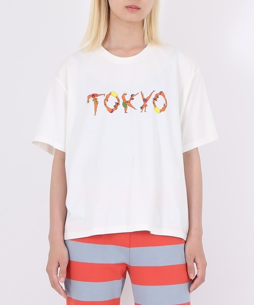 PUNYUS（プニュズ）の「TOKYOロゴＴシャツ（Tシャツ/カットソー・レディース・ホワイト/ライトパープル/ブラック・4/2/1/3）」の2枚目の写真