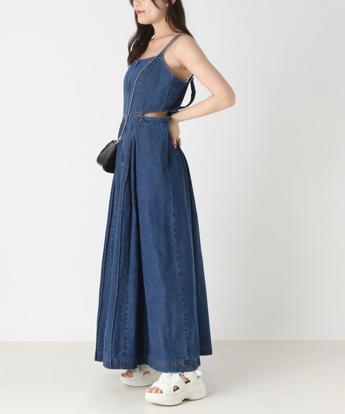 Heather(ヘザー)の「カットアウトデニムジャンスカ 967855(ジャンパースカート・レディース・ブラック/インディゴブルー・FREE)」の7枚目の写真