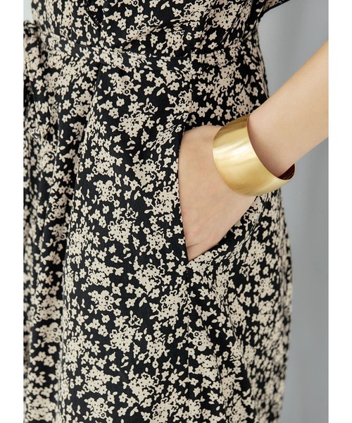 STYLE DELI（スタイルデリ）の「ボリュームメタルバングル（バングル/リストバンド・レディース・シルバー/ゴールド・FREE）」の11枚目の写真