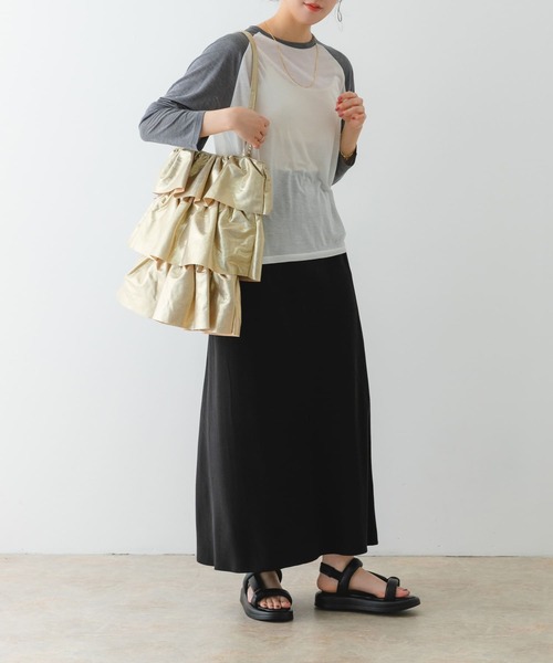 RODE SKO（ロデスコ）の「フリルメタリックトート（トートバッグ・レディース・ブラック/ゴールド/シルバー・ONE）」の16枚目の写真