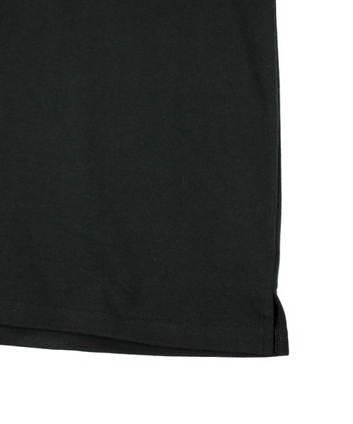 Universal Style Wear(ユニバーサルスタイルウェア)の「Universal Style Wear Pizza Tee(Tシャツ/カットソー・メンズ・ブラック/テラコッタ/オフホワイト/ライトベージュ・MEDIUM/LARGE/X-LARGE)」の21枚目の写真