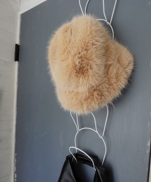 Port（ポート）の「【 5個付き 】帽子 収納 ラック / マルチ収納 / 壁掛け収納 / コレクションラック（収納グッズ・レディース・ブラック/ホワイト・FREE）」の5枚目の写真