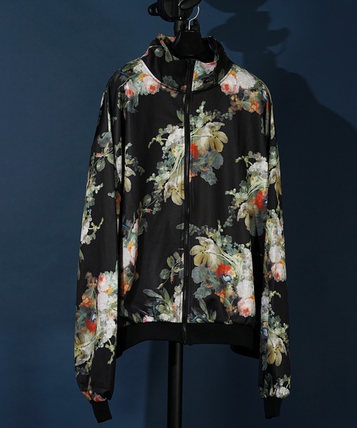 unrelaxing（アンリラクシング）の「オーバーサイズトラックジャケット(セットアップ可)（ブルゾン・メンズ・ブラック系1/ネイビー系2/ブラック×ブラック/ネイビー系1/パープル系2/グリーン系2/ホワイト系2/スミクロ/ブラック系3/ブラウン系2/ブラウン系1/ブラック系2/ブラック×パープル/グリーン系1/ホワイト系1/ブラック系4/ベージュ系2/ホワイト×パープル/ブルー系2/ダークブラック/ブラック系その他/ブラック系その他3/ブラック×ブルー/ブラック×ピンク/ブラウン系3/ダークグリーン系6/P/ブラック系5/ブラック系6/ブラック系9/チャコールグレー×ブラック/ダークオリーブ/ブルー系6/その他26/N/ホワイト×エメラルドグリーン/グレー系その他2/その他35/パイソン/D/ライトホワイト/ライトブラック/ブラック系その他6/ダークグリーン系/ライトグリーン系1/ブルー系5/チェリーレッド/A・FREE）」の11枚目の写真