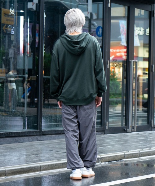 【FILA/フィラ】カレッジワッペン ビッグシルエット ドロップショルダー フーディー パーカー(パーカー)|FILA(フィラ) 【FILA/フィラ】カレッジワッペン ビッグシルエット ドロップショルダー フーディー パーカー(パーカー)|FILA(フィラ)