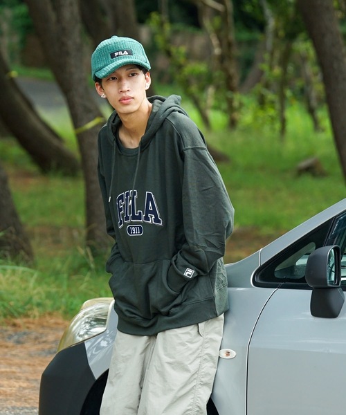 【FILA/フィラ】カレッジワッペン ビッグシルエット ドロップショルダー フーディー パーカー(パーカー)|FILA(フィラ) 【FILA/フィラ】カレッジワッペン ビッグシルエット ドロップショルダー フーディー パーカー(パーカー)|FILA(フィラ)