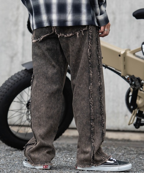 SILVER BULLET(シルバーバレット)の「『CavariA/キャバリア』10ozデニムサイドフリンジパンツ(デニムパンツ・メンズ・ブラック系1/ブルー/ブラック・M/XL/L)」の7枚目の写真