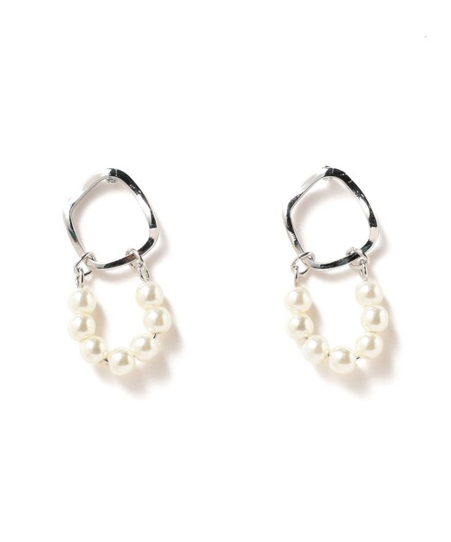 B:MING by BEAMS(ビーミングバイビームス)の「B:MING by BEAMS / メタルパール ピアス(ピアス(両耳用)・レディース・シルバー/ゴールド・ONE SIZE)」の1枚目の写真