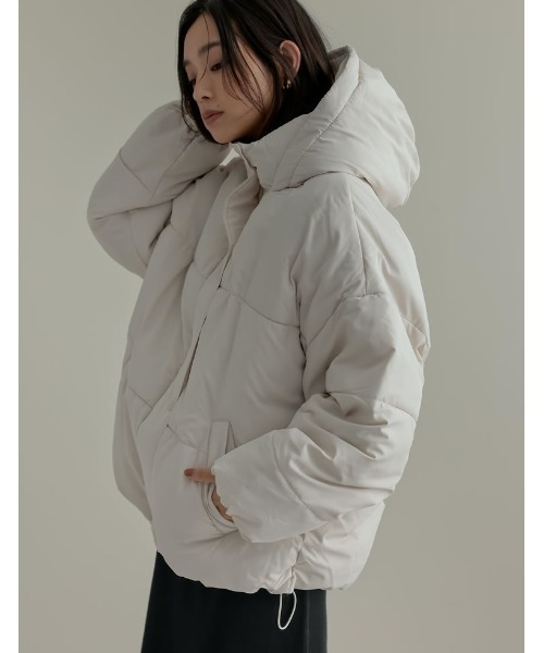 And Couture ダウンジャケット フード付き 38サイズ And Couture ダウンジャケット フード付き 38サイズ