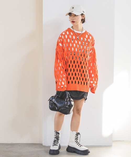 PAGEBOY（ページボーイ）の「レースアップミドルブーツ（ブーツ・レディース・ブラック/オフホワイト・MEDIUM/LARGE）」の11枚目の写真