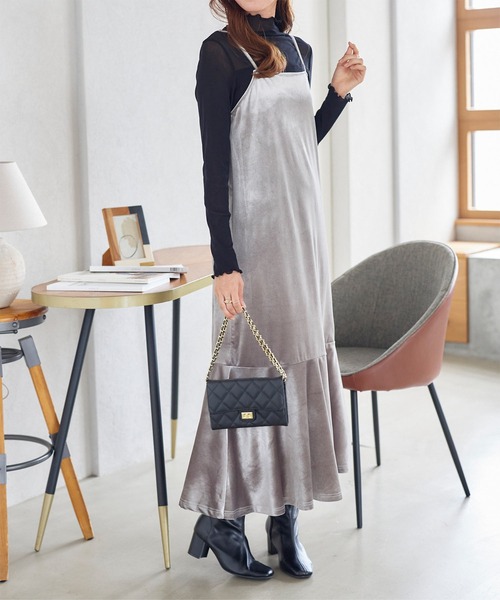 KOBE LETTUCE(コウベレタス)の「ベロアキャミワンピース(ワンピース・レディース・グレー/モカ/ブラック・M)」の5枚目の写真