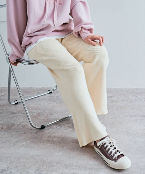 kirakiraShop（キラキラショップ）の「リブニット セミワイド パンツ（その他パンツ・レディース・ブラック/ベージュ/グレー/ブラウン/カーキ/テラコッタ/チャコール/ライトベージュ/アイボリー/モカ・M/L-XL）」の2枚目の写真