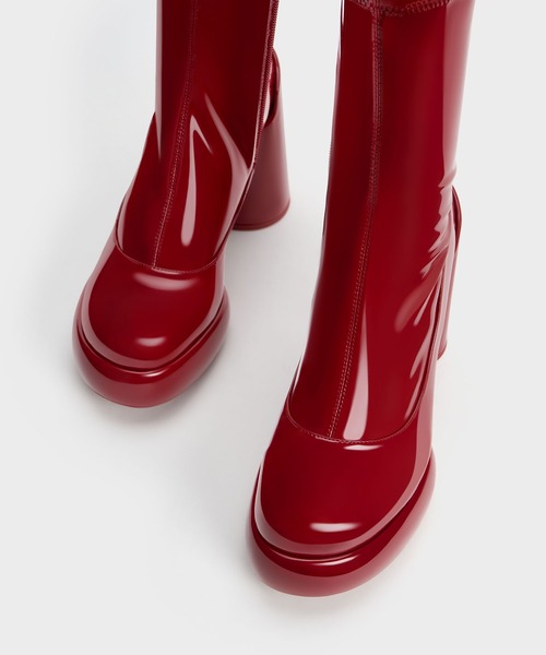チャールズ&キース ダルシー パテントシリンダーヒールプラットフォームブーツ CHARLES & KEITH Darcy ダルシー パテントシリンダーヒール