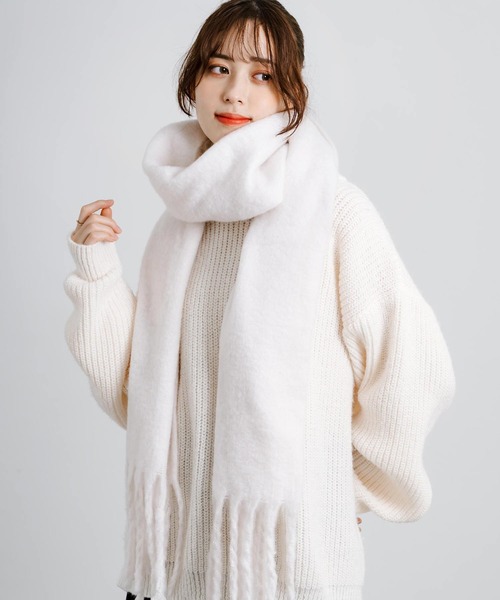 Rocky Monroe(ロッキーモンロー)の「ウールライク ボリュームフリンジマフラー 無地(マフラー・メンズ・オフホワイト/グレイッシュベージュ/ブラック/モカ/ホワイト/ダークグレー/オレンジ・FREE)」の14枚目の写真