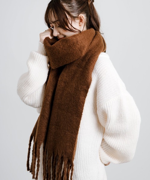 Rocky Monroe(ロッキーモンロー)の「ウールライク ボリュームフリンジマフラー 無地(マフラー・メンズ・オフホワイト/グレイッシュベージュ/ブラック/モカ/ホワイト/ダークグレー/オレンジ・FREE)」の22枚目の写真