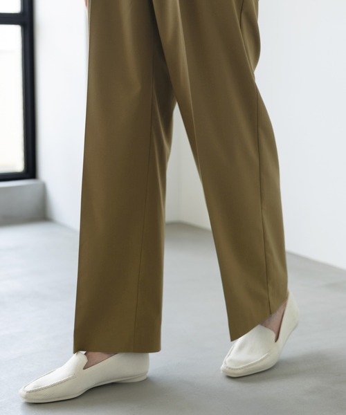 GLOBAL WORK(グローバルワーク)の「らくっション洗えるフィットローファー/991743(ローファー・レディース・シルバー/ブラック/アイボリー・LARGE/SMALL/MEDIUM)」の2枚目の写真