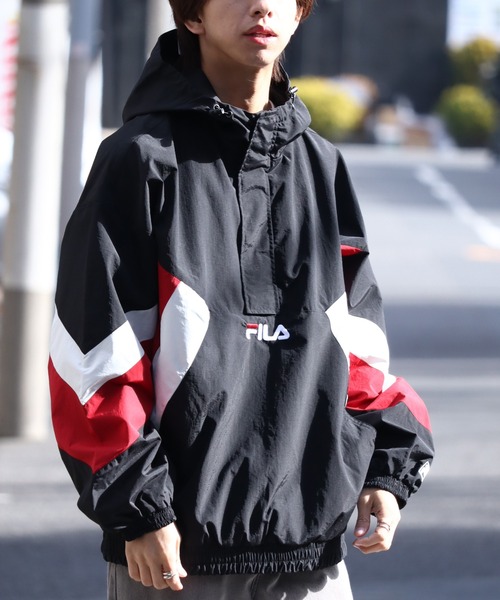 FILA(フィラ)の「【FILA/フィラ】切り替え カラーフードアノラック(ナイロンジャケット・メンズ・ブラウン/ブルー/ブラック・M/LL/L)」の20枚目の写真