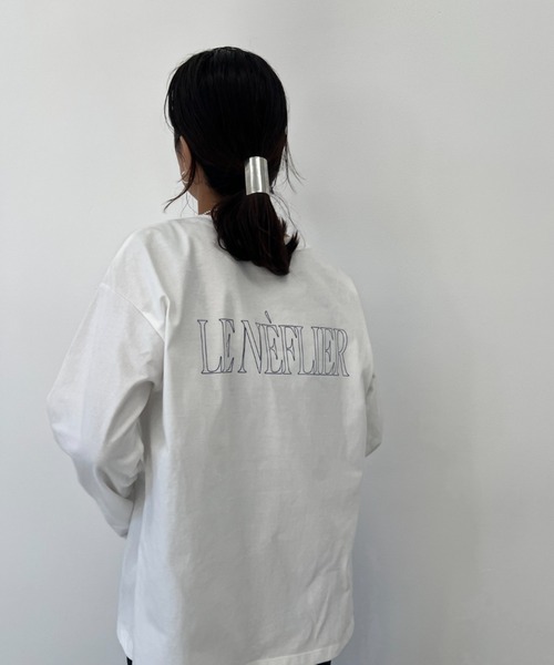 y/m（イム）の「前後2WAYサイドスリットロゴロンT（Tシャツ/カットソー・レディース・ブラック/ホワイト・FREE）」の17枚目の写真