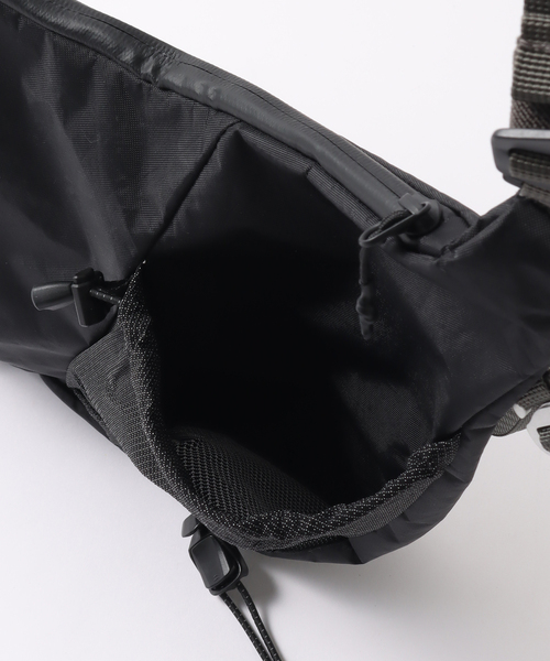 JOURNAL STANDARD(ジャーナルスタンダード)の「SEALSON / シールソン Crossbody Bag M2(ショルダーバッグ・メンズ・ブラック・FREE)」の7枚目の写真