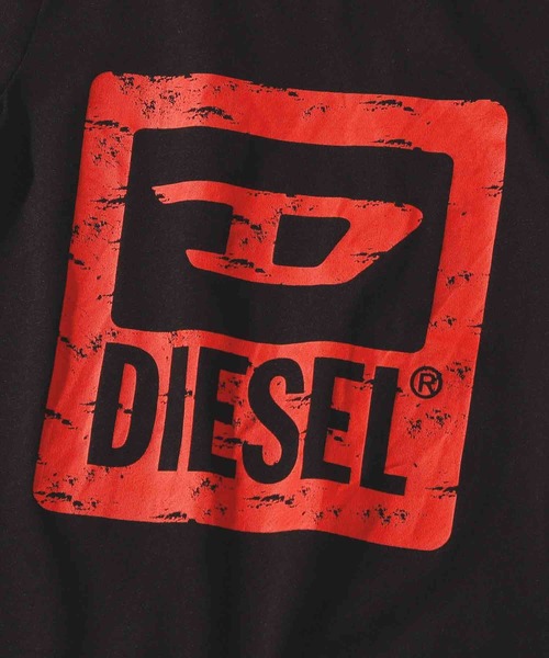DIESEL KIDS(ディーゼルキッズ)の「DIESEL(ディーゼル)Kids & Junior ブランドロゴ半袖Tシャツカットソー(Tシャツ/カットソー・キッズ・ライトピンク/ブルー/ダークグリーン/ブラック・16Y/14Y/12Y/10Y/8Y/6Y/4Y)」の8枚目の写真