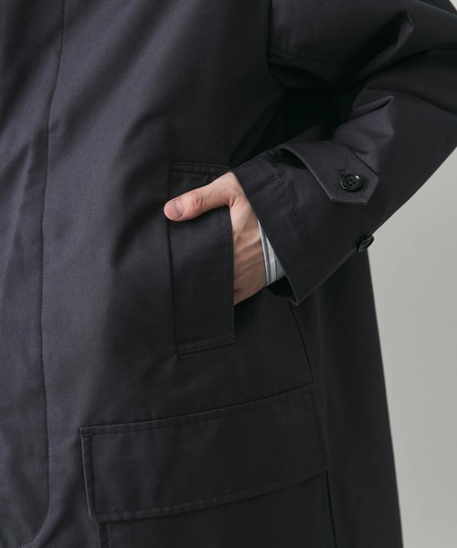 URBAN RESEARCH DOORS（アーバンリサーチドアーズ）の「撥水 T/Cツイル ミドルコート（ステンカラーコート・メンズ・ベージュ/ブラック/チャコールグレー・MEDIUM/LARGE）」の8枚目の写真
