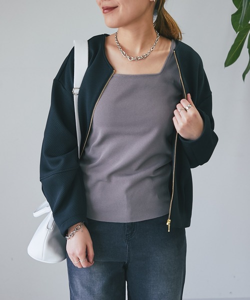 un dix cors（アンディコール）の「スクエアーニットタンクトップ（タンクトップ・レディース・オフホワイト/チャコールグレー/ブラック・FREE）」の17枚目の写真