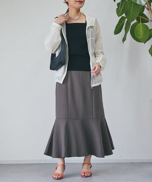 un dix cors（アンディコール）の「スクエアーニットタンクトップ（タンクトップ・レディース・オフホワイト/チャコールグレー/ブラック・FREE）」の14枚目の写真