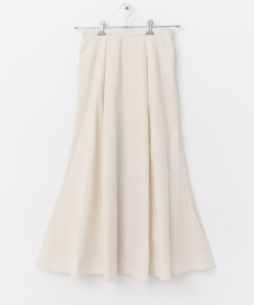 URBAN RESEARCH ROSSO WOMEN（アーバンリサーチ　ロッソ）の「リネン混タックロングスカート（スカート・レディース・ブラック/ホワイト/グリーン・FREE）」の4枚目の写真