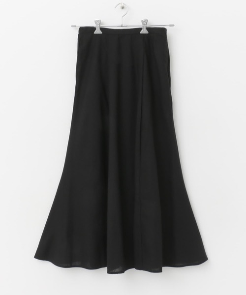 URBAN RESEARCH ROSSO WOMEN（アーバンリサーチ　ロッソ）の「リネン混タックロングスカート（スカート・レディース・ブラック/ホワイト/グリーン・FREE）」の5枚目の写真