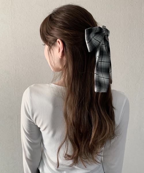 Hauls(ハウルズ)の「ばかデカおリボンバレッタ(バレッタ/ヘアクリップ・レディース・ブラック/サックスブルー/ブラック×ホワイト・FREE)」の10枚目の写真