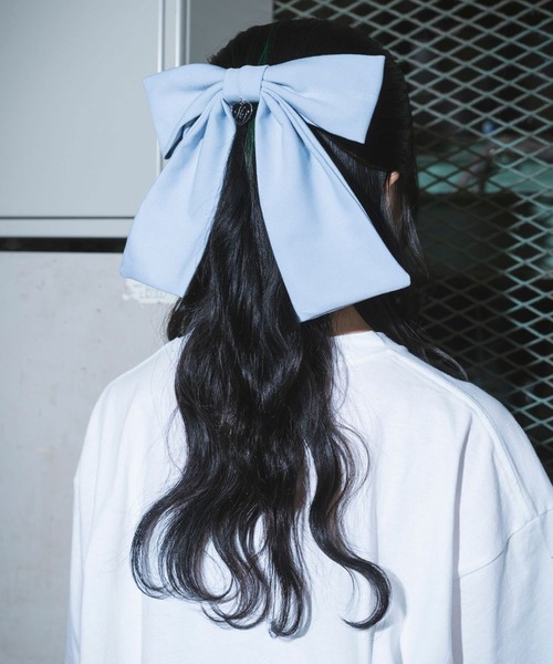Hauls(ハウルズ)の「ばかデカおリボンバレッタ(バレッタ/ヘアクリップ・レディース・ブラック/サックスブルー/ブラック×ホワイト・FREE)」の22枚目の写真