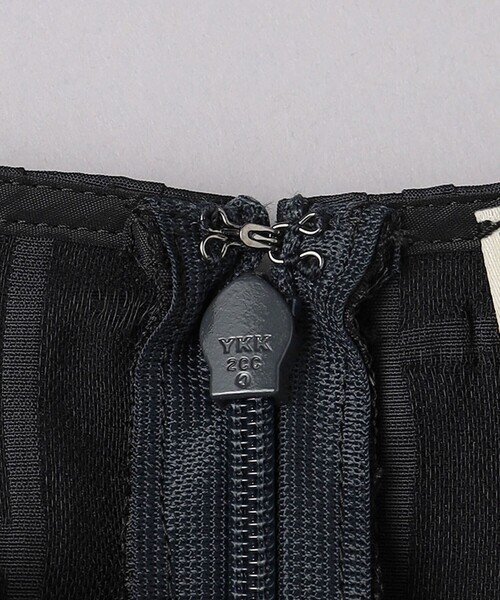 ユナイテッドアローズ シャーリングパフスリーブブラウス シャツ 七分袖 F 黒 UNITED ARROWS（ユナイテッドアローズ）の「シャーリング パフスリーブ