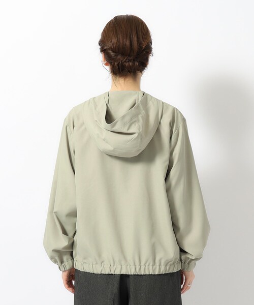 SHOO・LA・RUE（シューラルー）の「◆【洗える/気温対策】軽くてやわらか エアリー フーディーブルゾン（ブルゾン・レディース・ブラック/カーキ/ベージュ・02/04/03）」の21枚目の写真