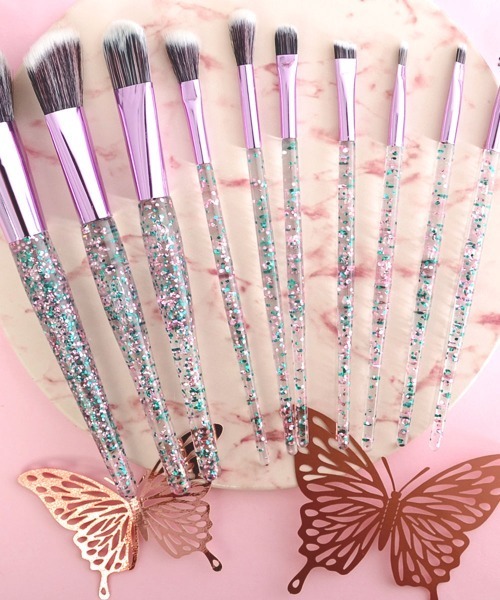 Mayree（メイリー）の「【resonance】キラキラ ラメ グリッター メイク ブラシセット（メイクブラシ・レディース・パープル系/ピンク系/グリーン系・FREE）」の5枚目の写真