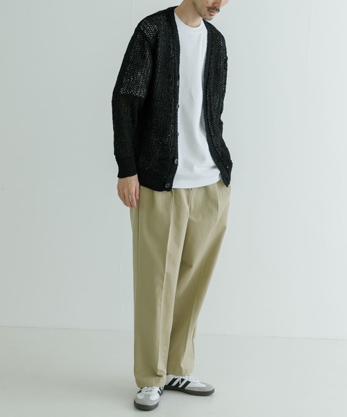 URBAN RESEARCH（アーバンリサーチ）の「透かし編みVカーディガン（ニット/セーター・メンズ・アイボリー/ブラック・MEDIUM/LARGE）」の5枚目の写真