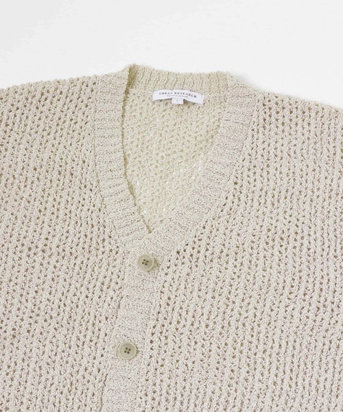 URBAN RESEARCH（アーバンリサーチ）の「透かし編みVカーディガン（ニット/セーター・メンズ・アイボリー/ブラック・MEDIUM/LARGE）」の15枚目の写真