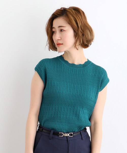 grove（グローブ）の「◇衿スカラップ地柄切替ノースリーブニット