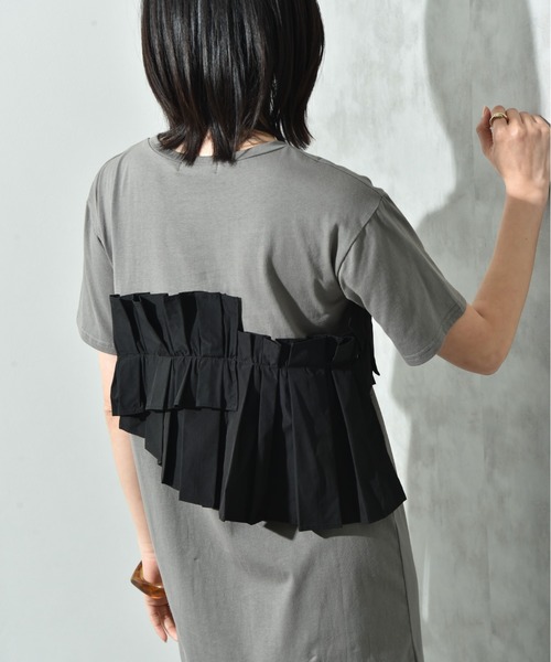 INTERPLANET（インタープラネット）の「異素材プリーツデザインカットワンピース（ワンピース・レディース・グレー/ブラック/ネイビー系・FREE）」の22枚目の写真