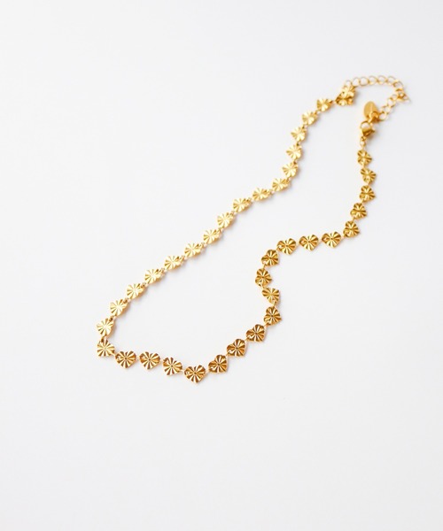 TUWAKRIM（トゥワクリム）の「【TUWAKRIM】ハートカットチョーカー（チョーカー・レディース・ゴールド・MEDIUM）」の6枚目の写真